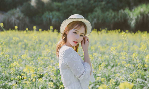 集美标题：想找个女人帮忙生孩子的有效解决方案，助您圆梦家庭